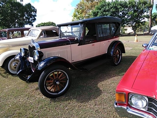 Attached picture 1928 Holden bodied Tourer.jpg